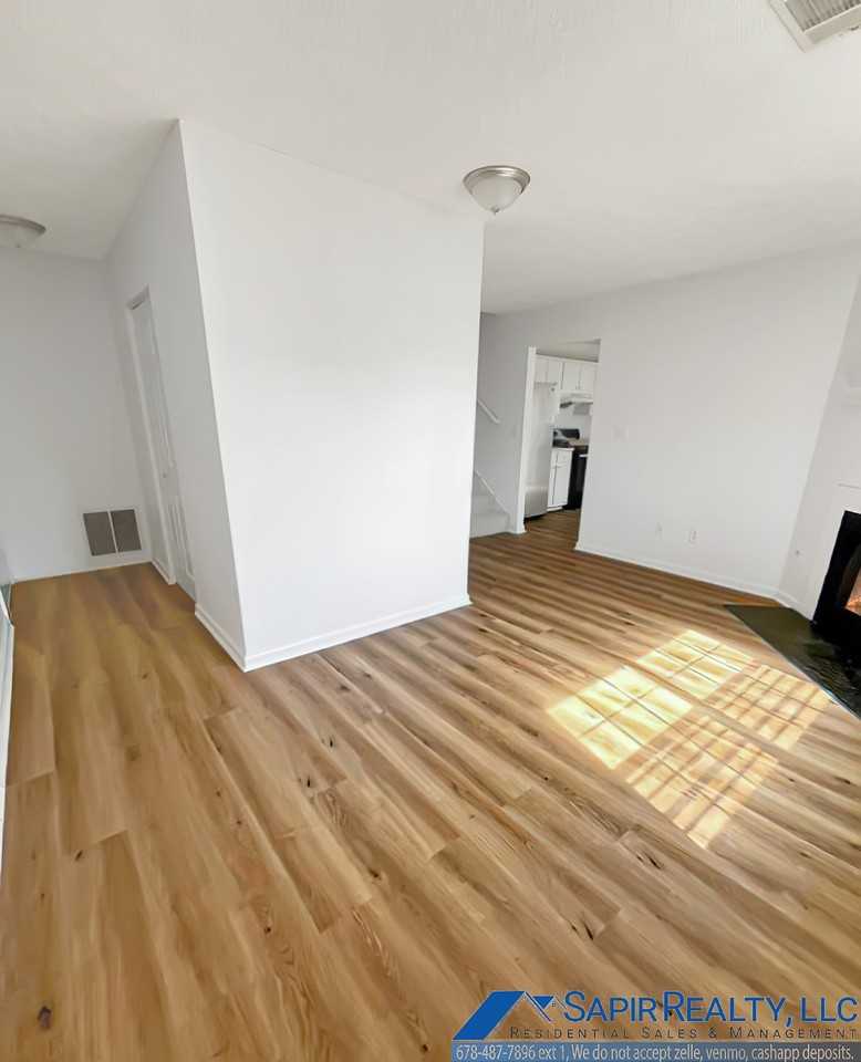 5907 Summerglen Ln - Photo 3 of 14