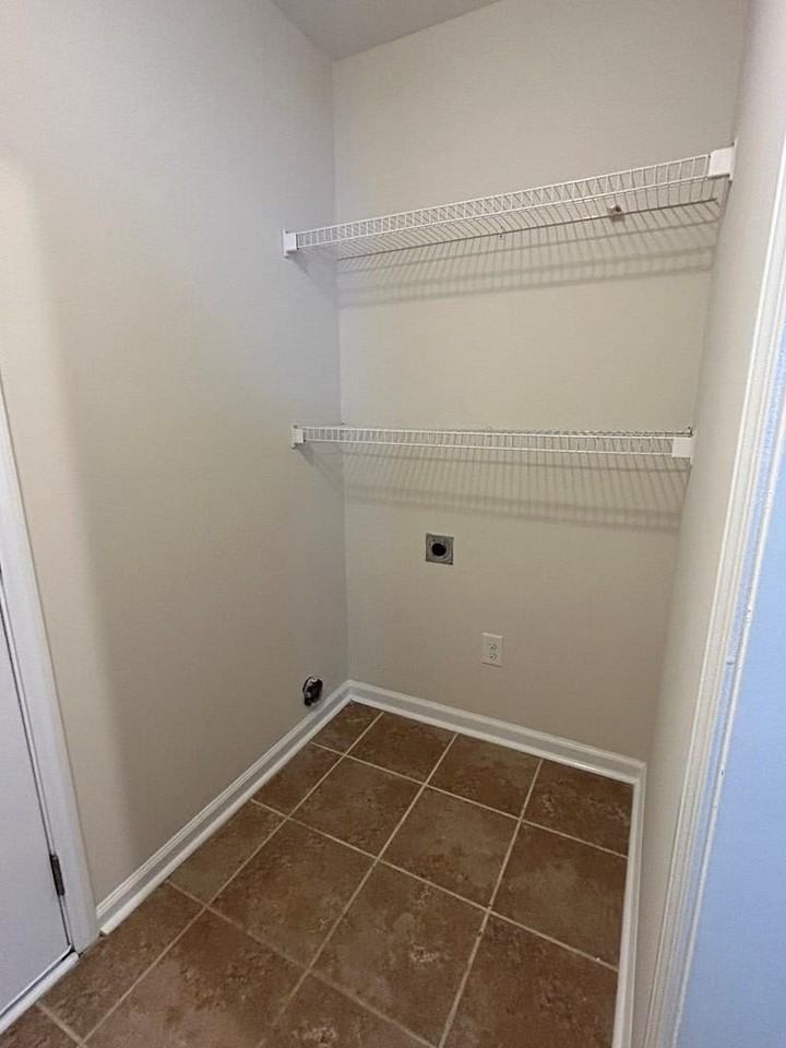 118 Dale Dr - Photo 4 of 17