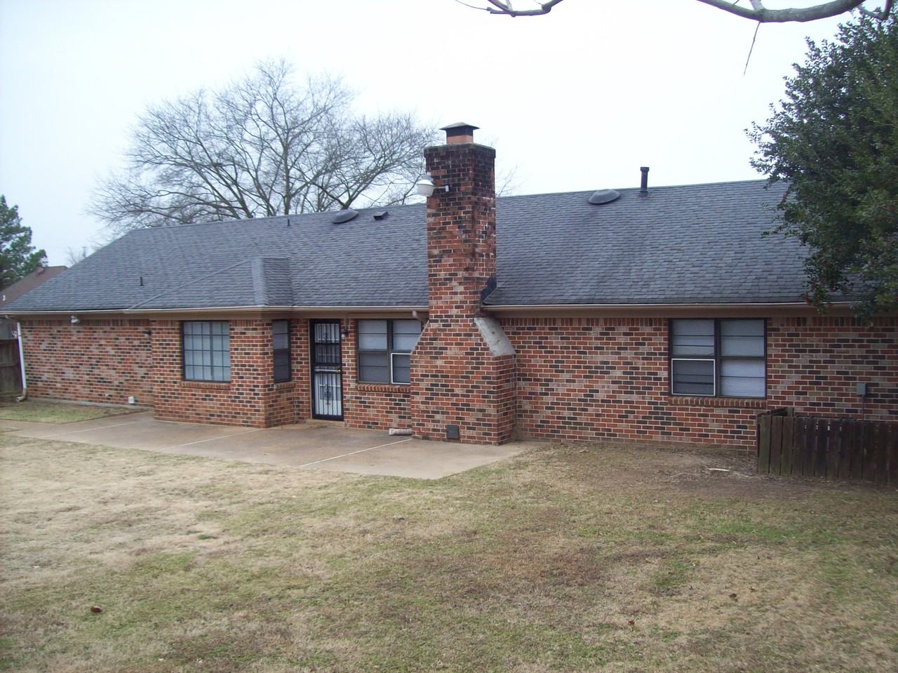 3850 Misty Oak Dr - Photo 3 of 8