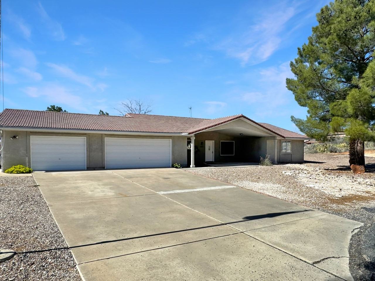 5505 N 1320 W - Photo 2 of 27