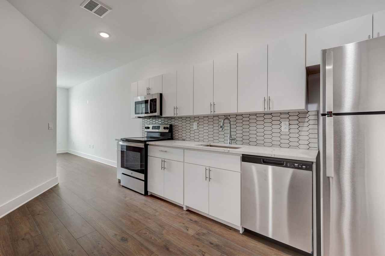 Meridia Garfield 848 - Photo 7 of 45