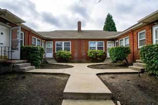 1632 Ne Prescott St #5 - Photo 1 of 1