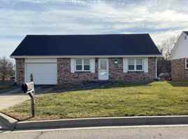 featured image of 402 E North St