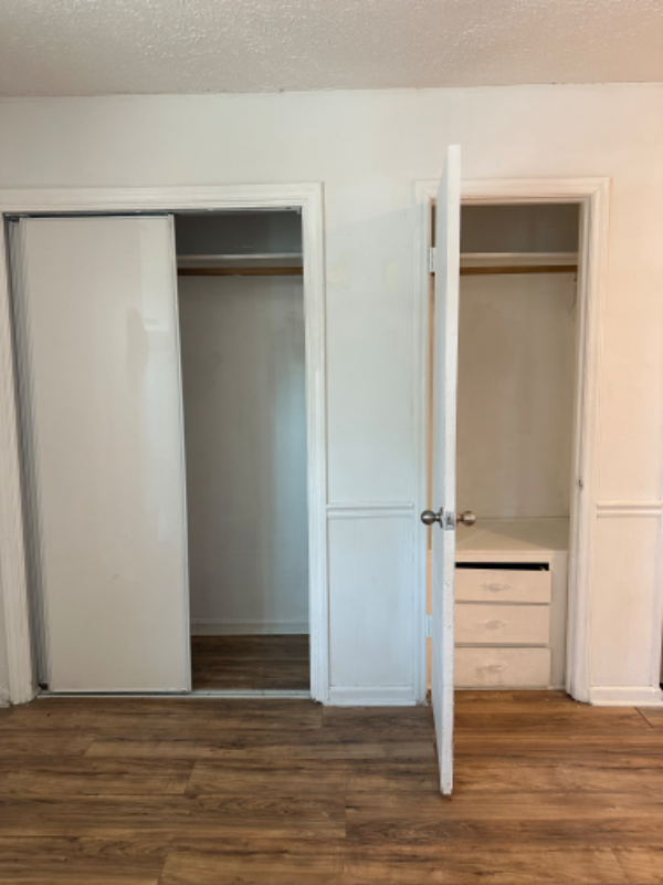 1923 Norwood St Sw #301 - Photo 5 of 11