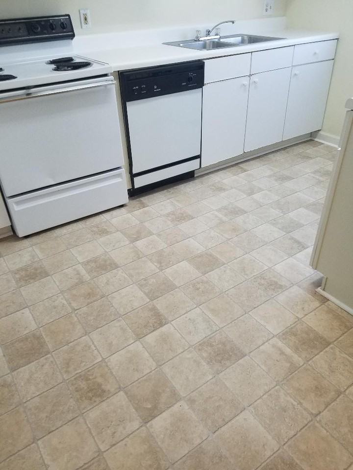 100 Myrtle Greens Dr - Photo 3 of 13