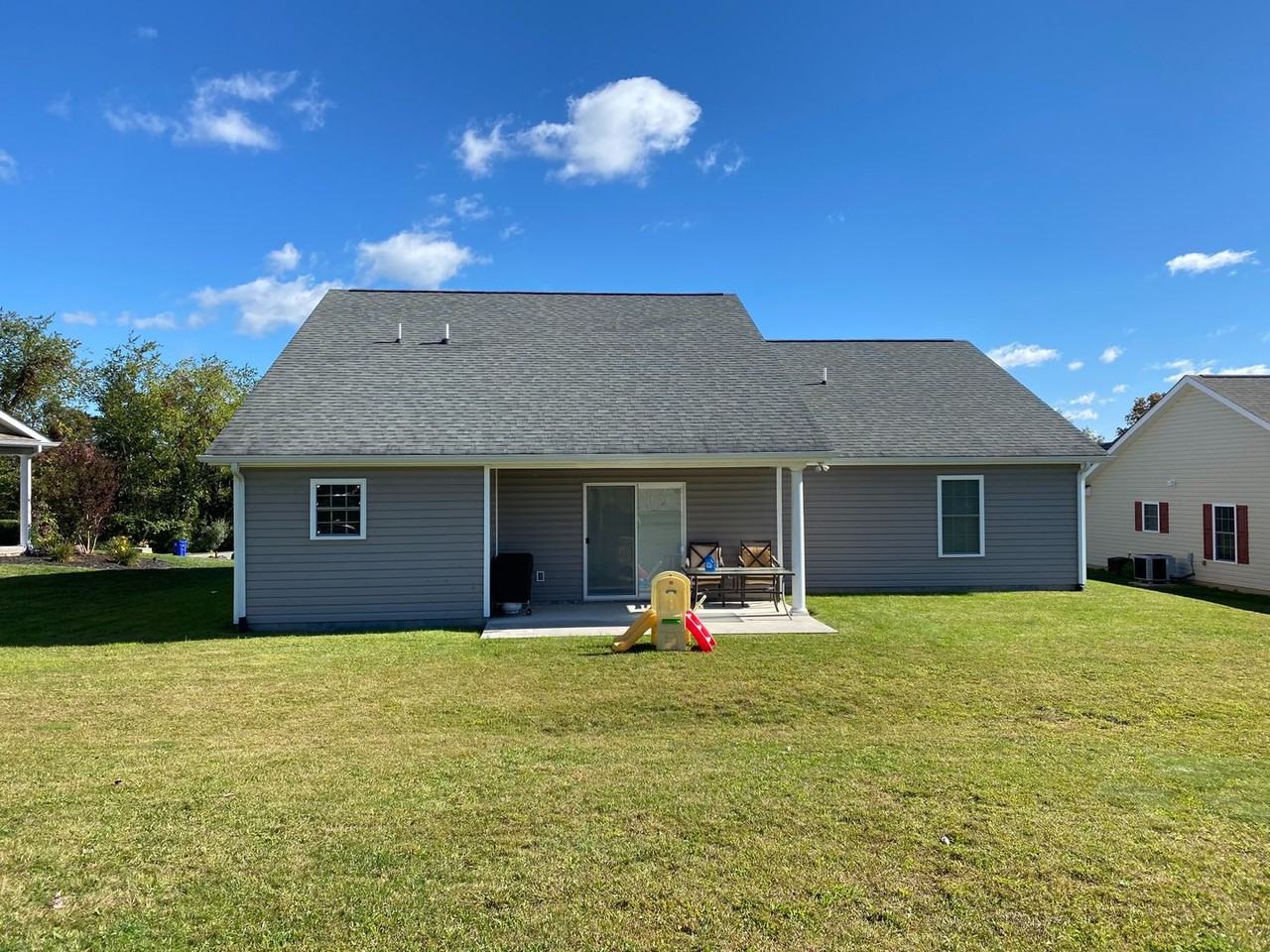 75 Florence Dr - Photo 2 of 6