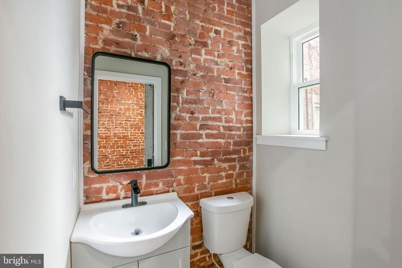 3118 W Montgomery Ave - Photo 6 of 17