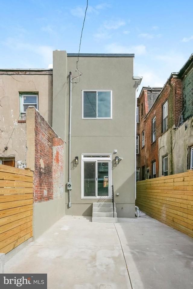 3118 W Montgomery Ave - Photo 7 of 17