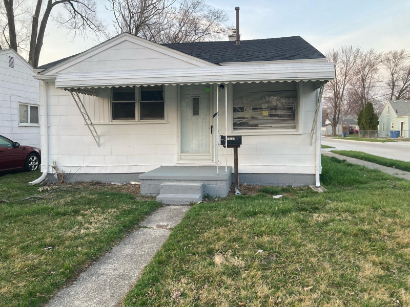 11123 Hudson Ave - Photo 2 of 17