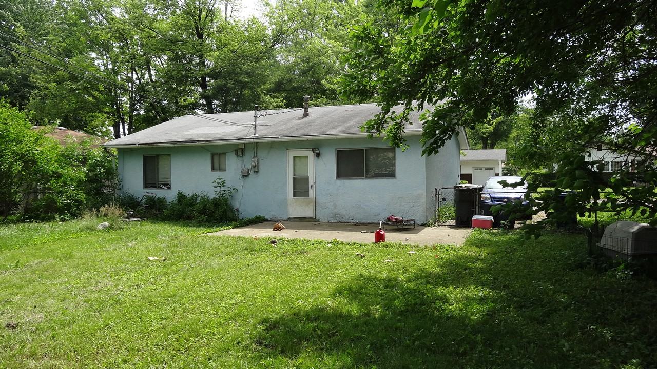 1839 Fleming Road - Photo 3 of 12