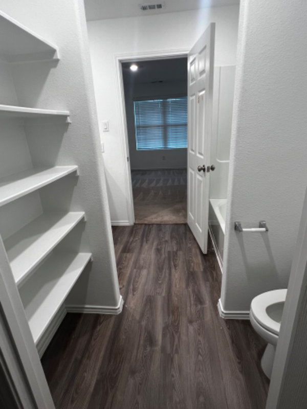 5254 Elrington Valley Ln - Photo 4 of 10