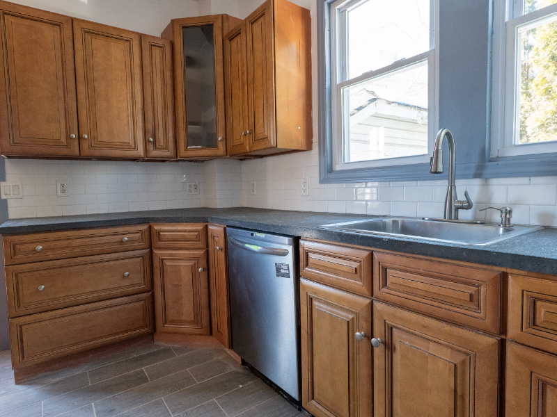 11 Schneider Ave - Photo 3 of 12