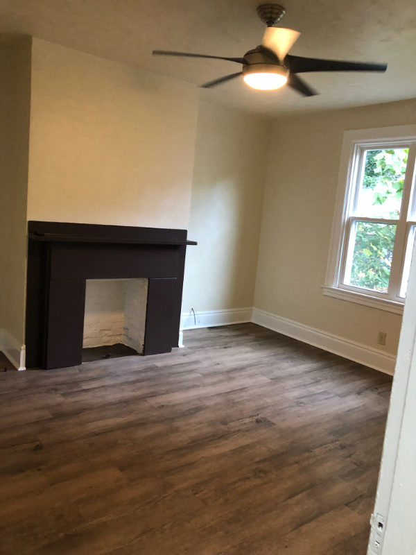 512 Carolyn Ave - Photo 5 of 9