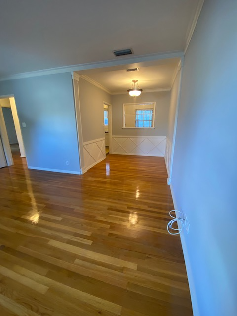 10334 Riverside Dr #10334 - Photo 2 of 10
