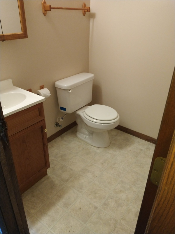 1395 Farrington St #B - Photo 3 of 19