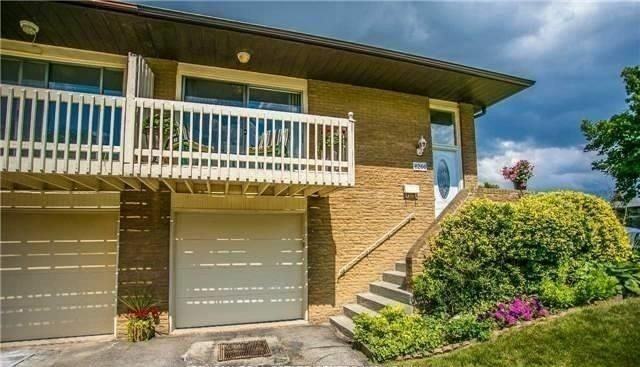 6266 Atherly Crescent - Photo 2 of 7