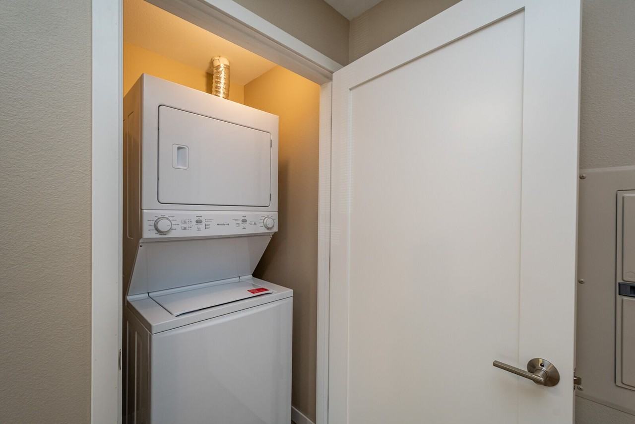 199 6th St #26 - Photo 3 of 13