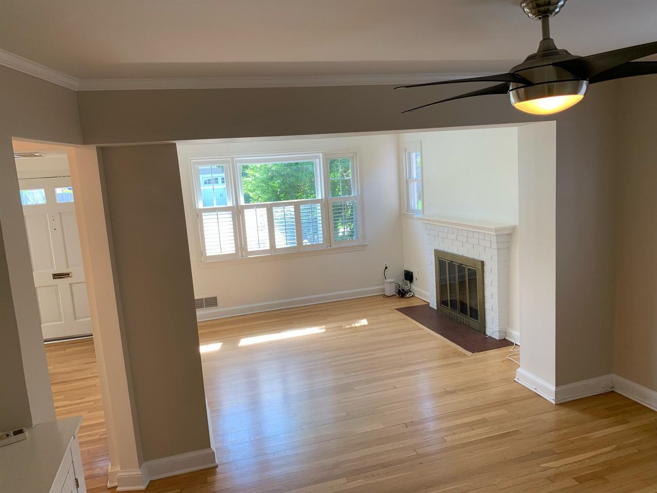 9511 Singleton Dr #1 - Photo 4 of 22
