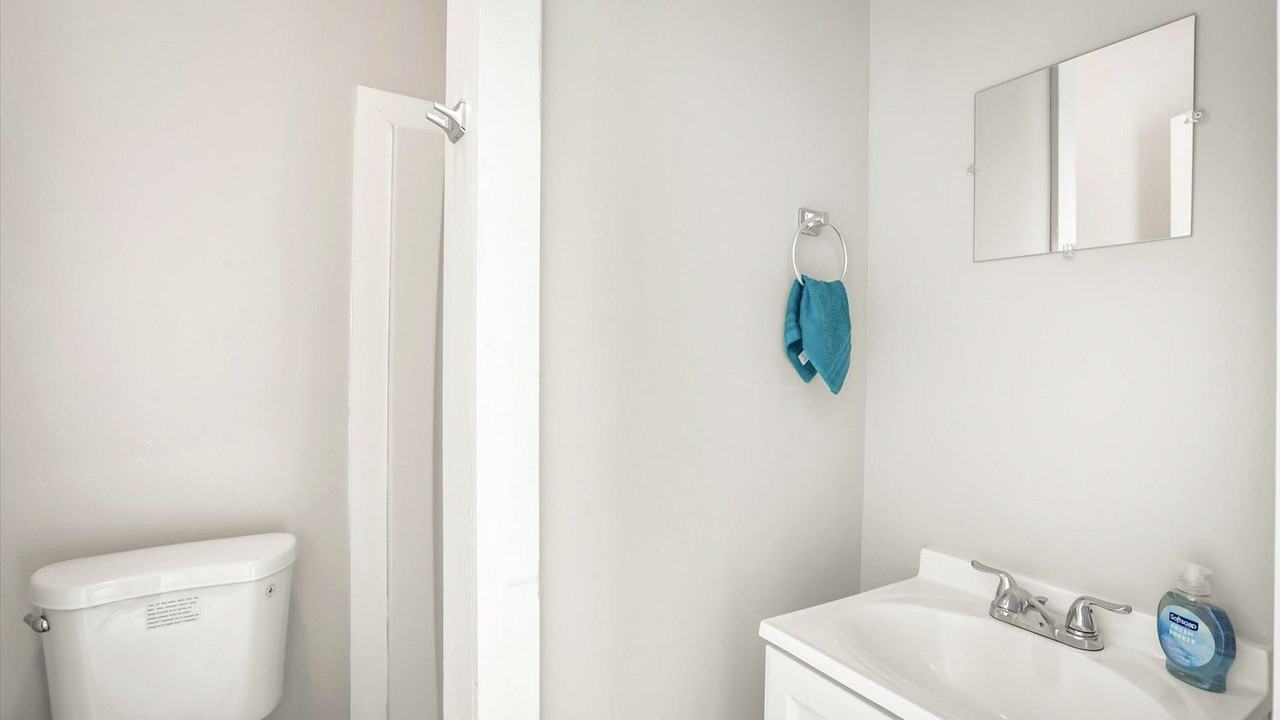 West 11th Street - Photo 3 of 15