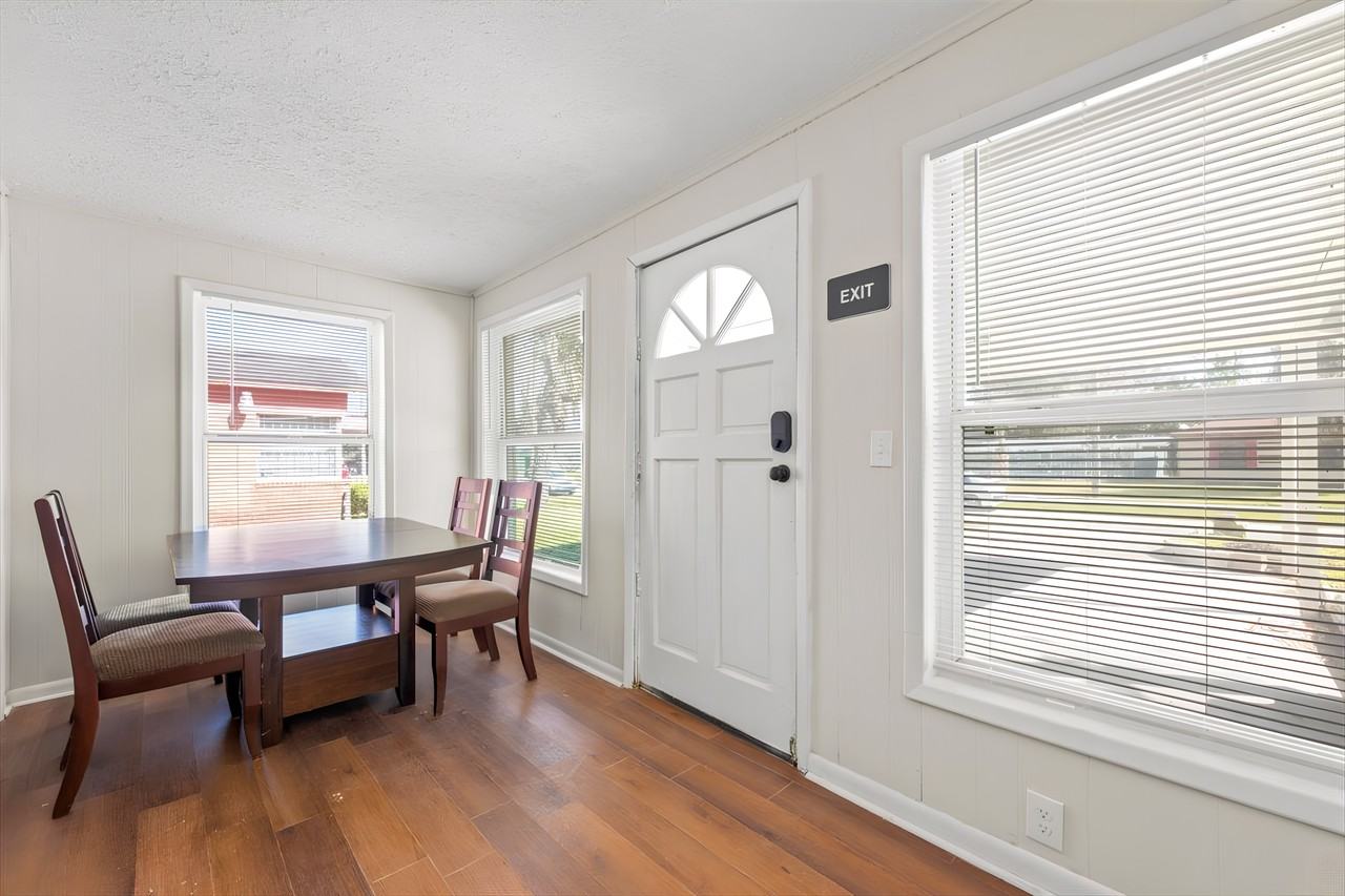 Freeman Rd - Photo 7 of 12