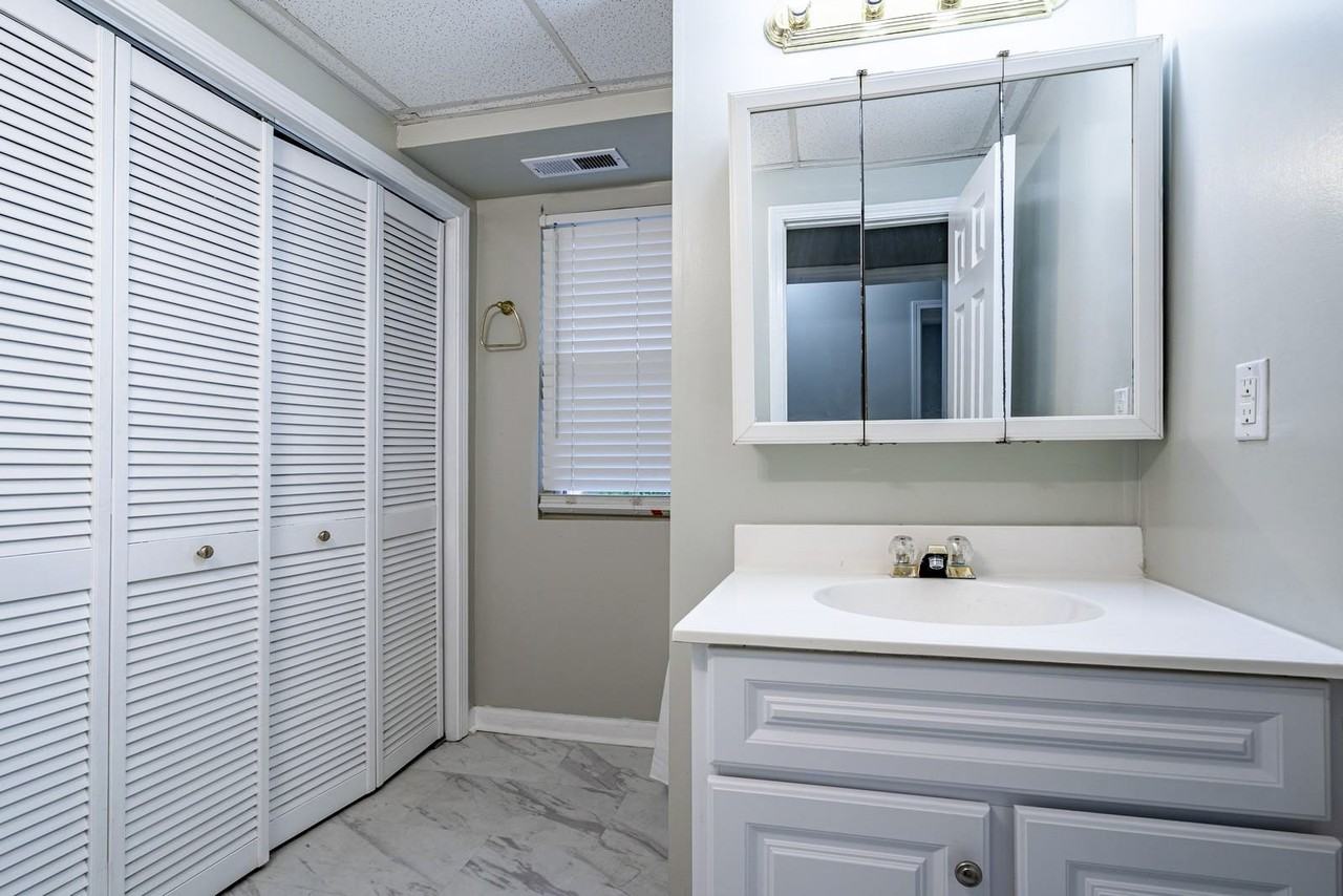 Connell Rd - Photo 4 of 18