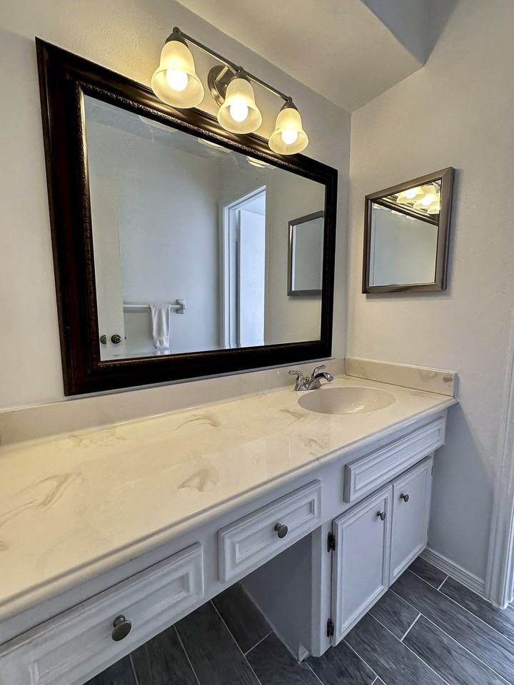 Brookwulf Dr - Photo 2 of 12