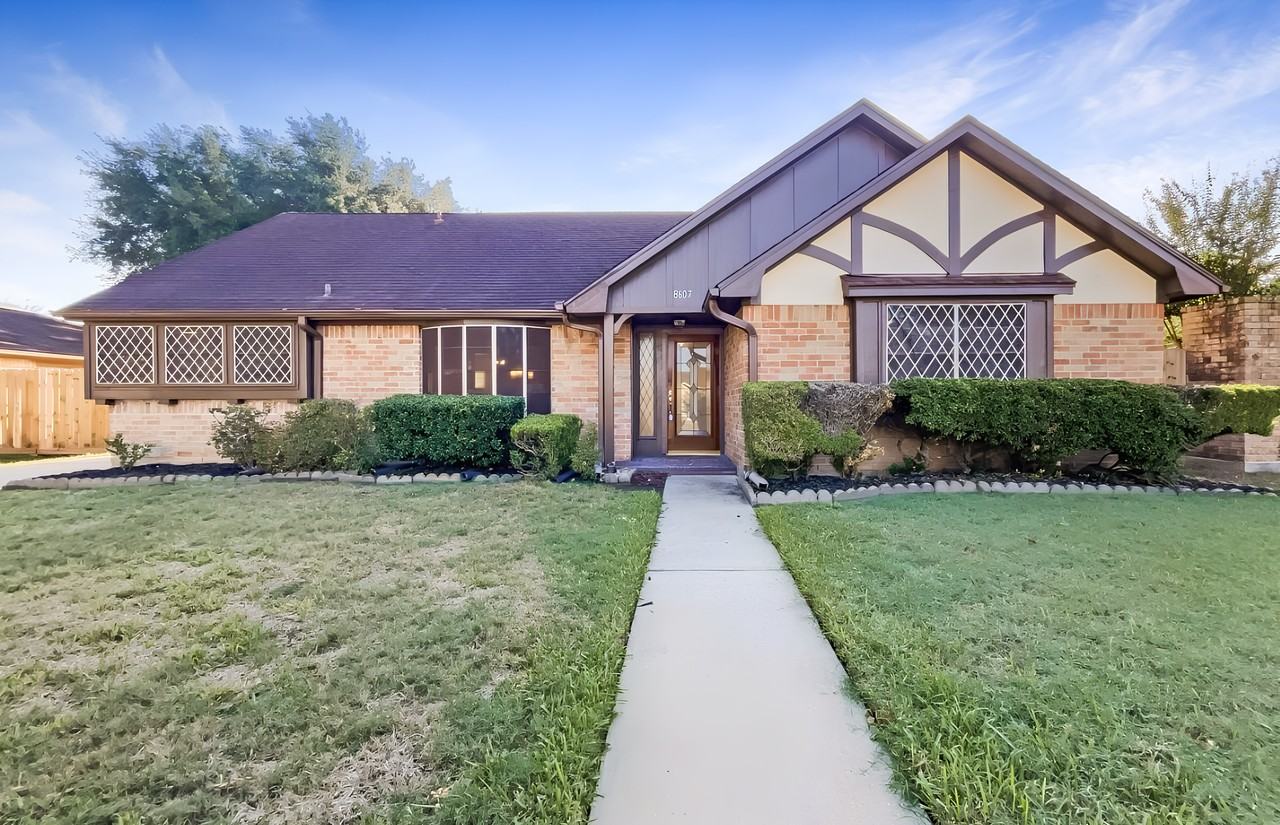 Brookwulf Dr - Photo 6 of 12