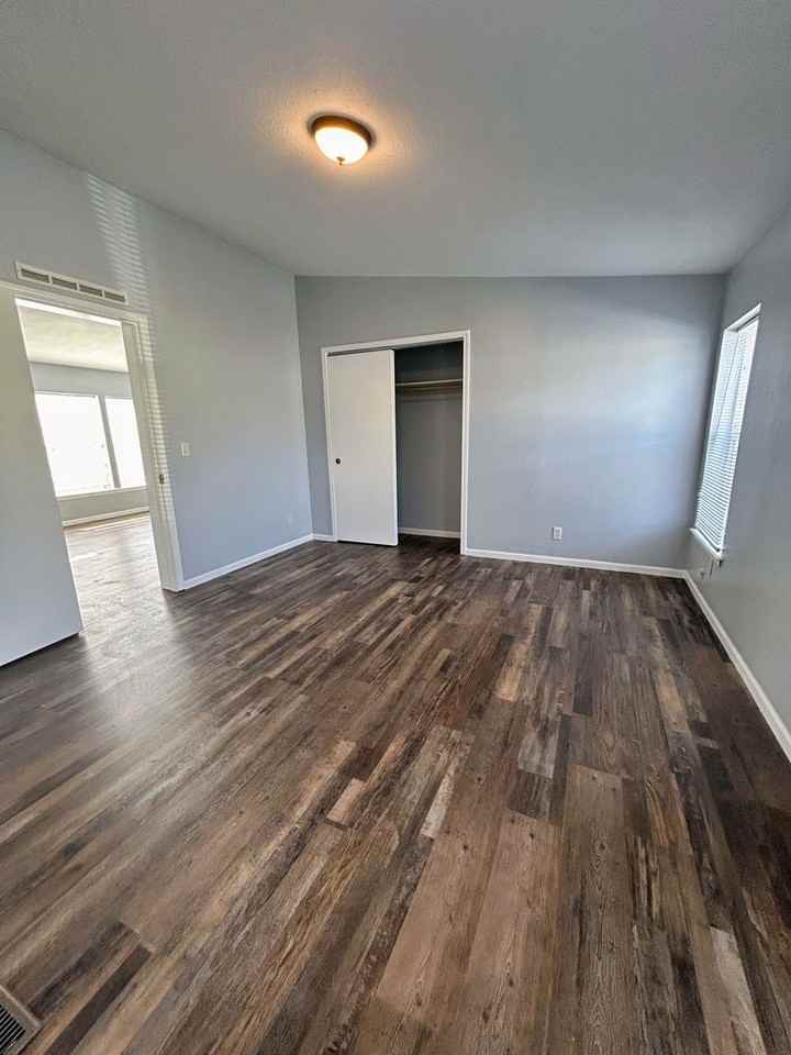 37 Sunlight Ave - Photo 6 of 12