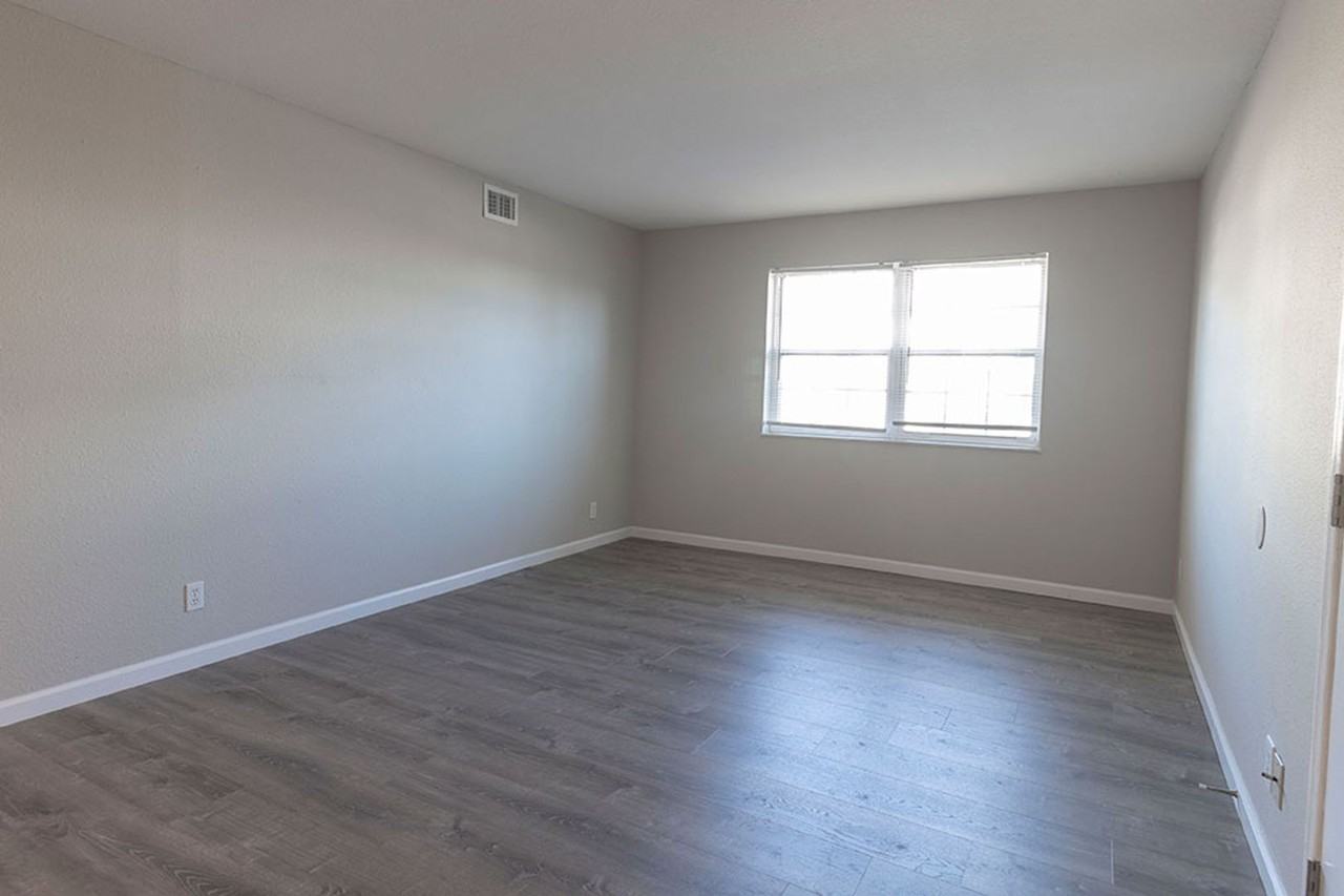 3408 Balboa Ln #31 - Photo 6 of 23