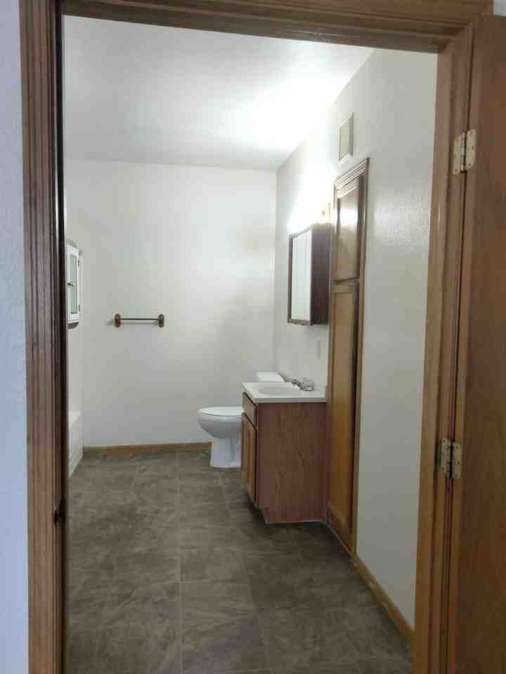 1711 2nd St Sw #1 - Photo 5 of 12