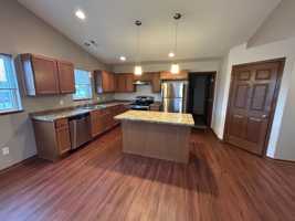 featured image of 400 South Skylark Trail