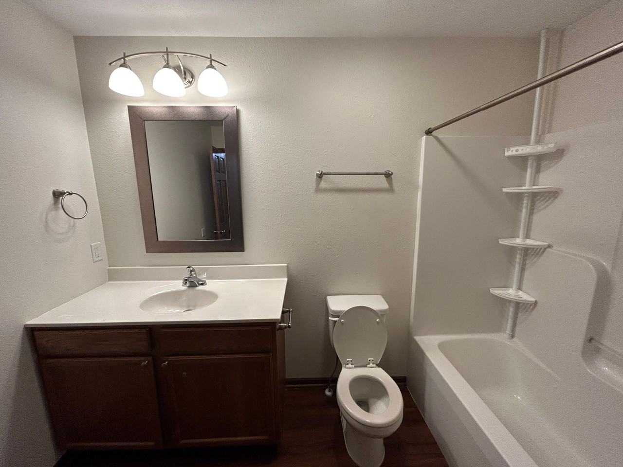 Stadium Commons Townhomes - Photo 5 of 33