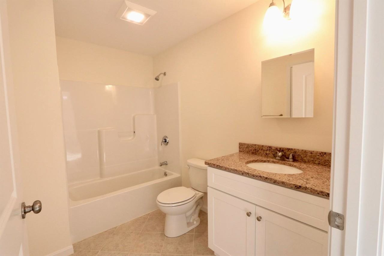 9 Rogers Way Apartments in Lunenburg, MA 01462 Zumper