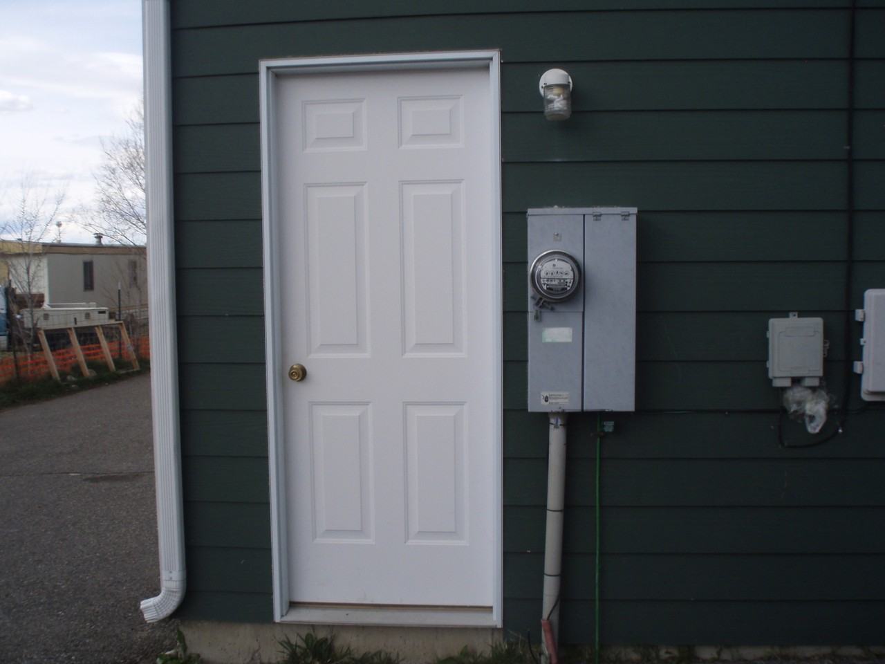 97 13th St #C - Photo 3 of 23