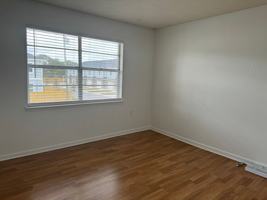 featured image of Colonial Dr