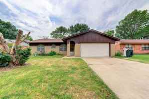 featured image of 1109 W 14th Pl