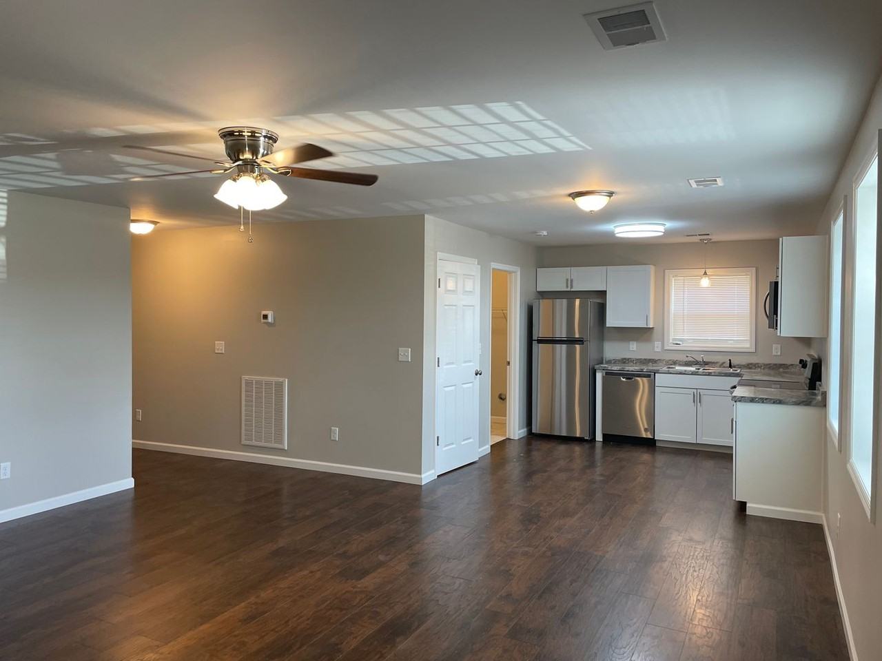 11735 Us Highway 411 - Photo 2 of 10