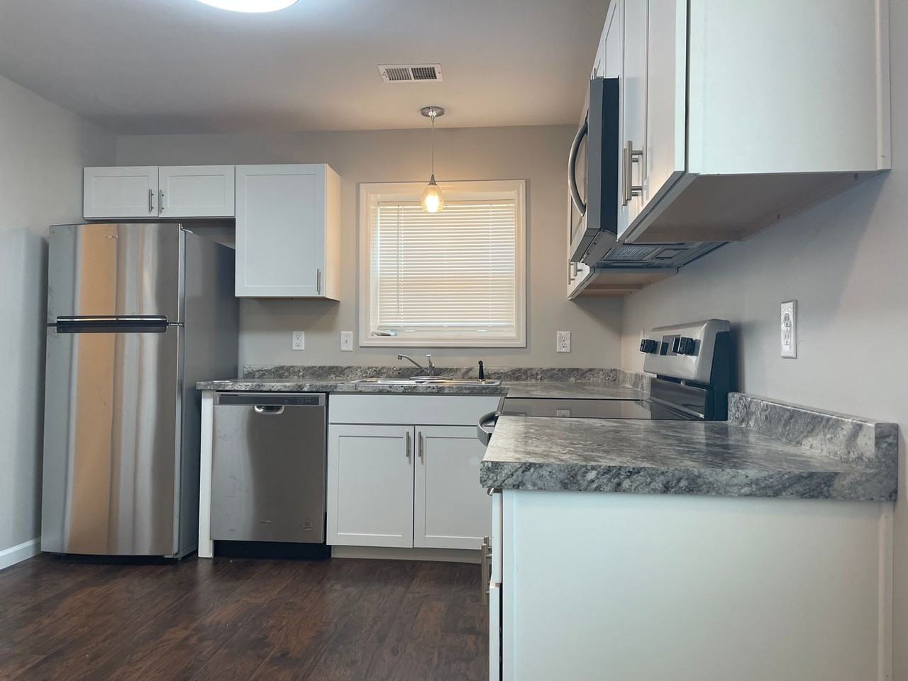 11735 Us Highway 411 - Photo 4 of 10