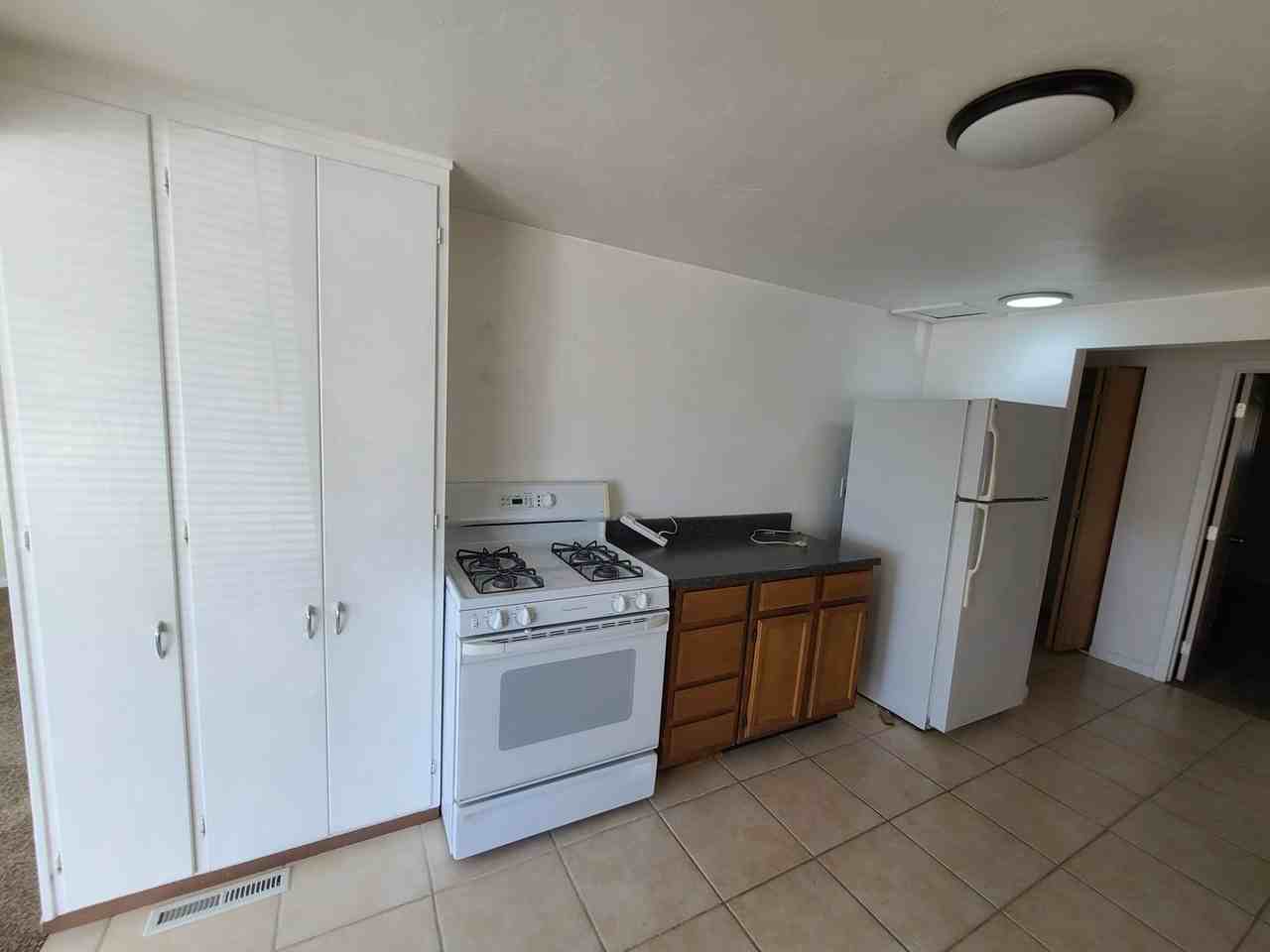 3281 Crawford Dr - Photo 6 of 22