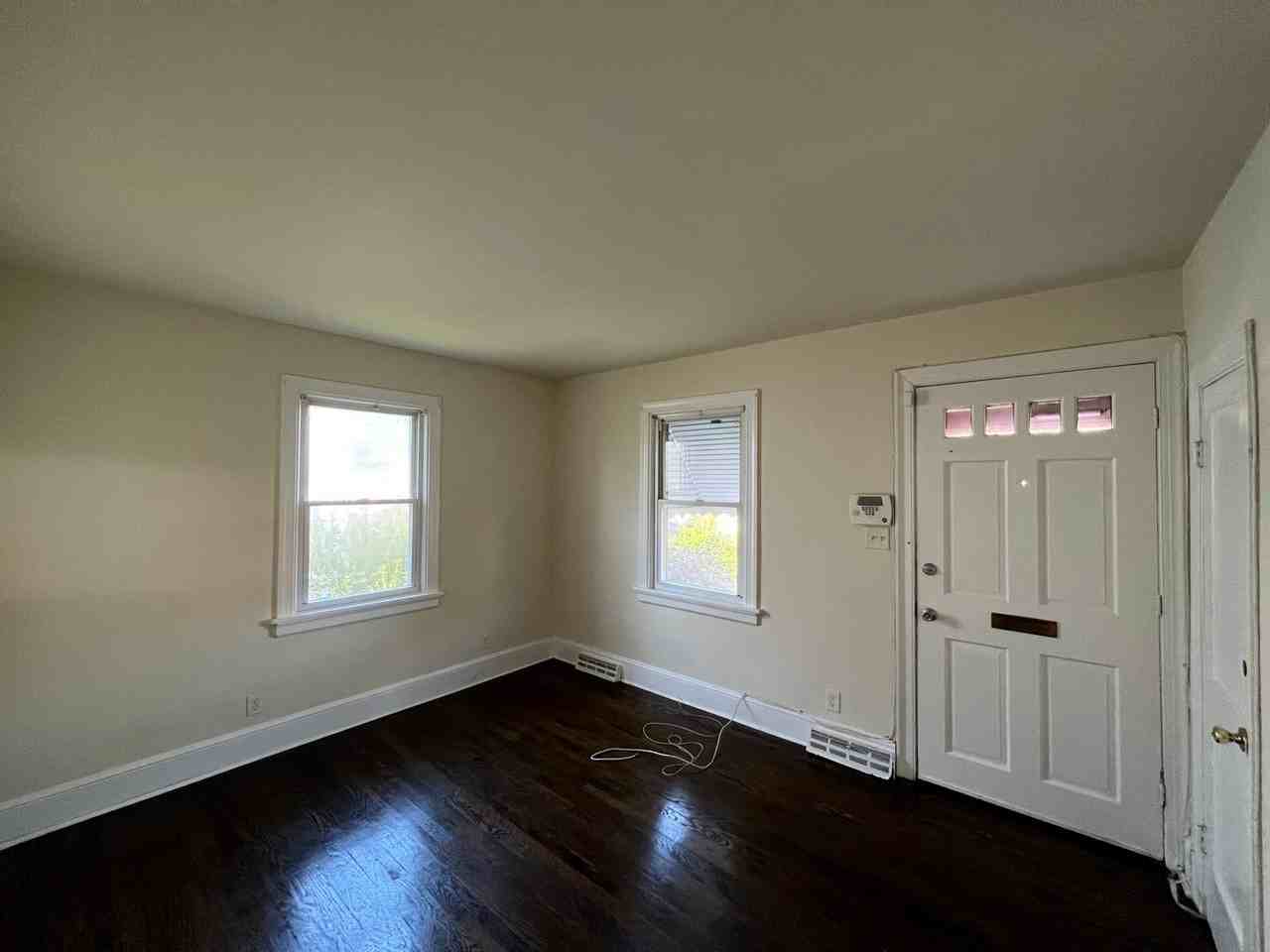 2209 N 26th St - Photo 3 of 12