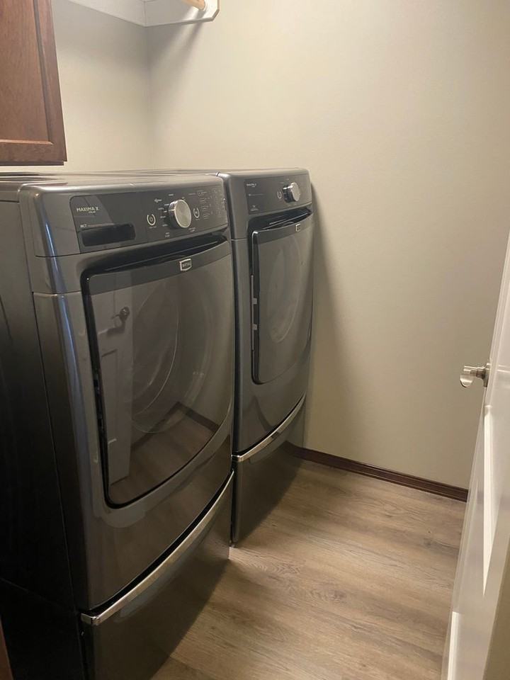 494 S Kansas Loop - Photo 3 of 9