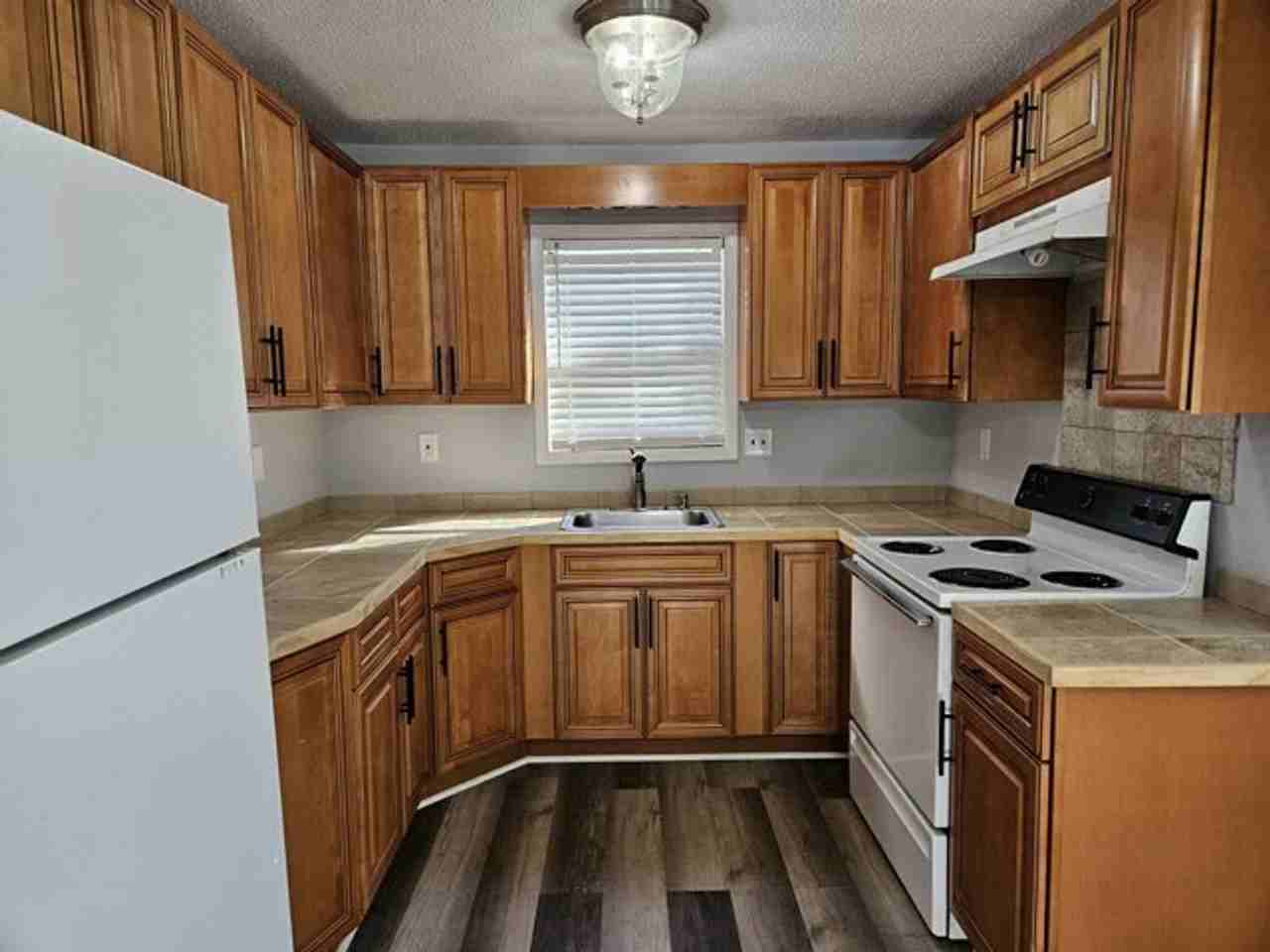 2469 Strickland Bridge Rd - Photo 3 of 10