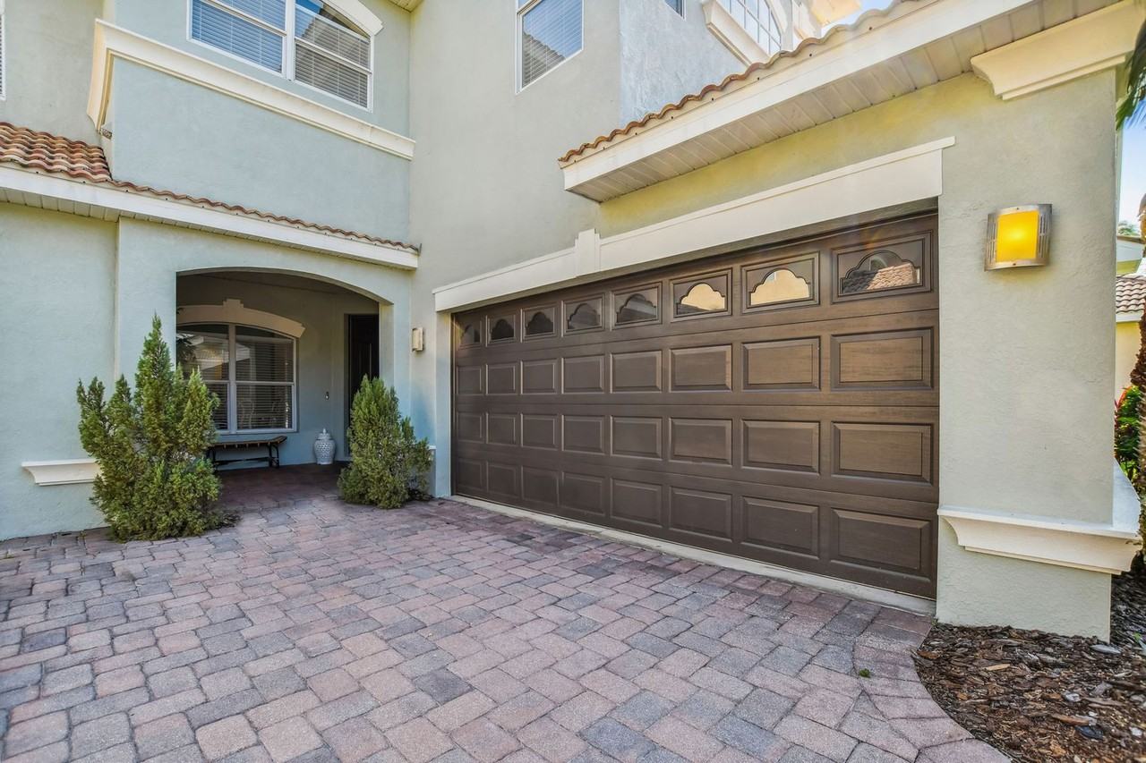 10888 Cory Lake Dr - Photo 2 of 46