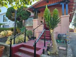featured image of 2416 Browning St