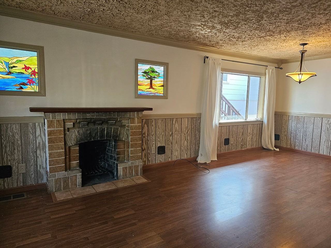 2416 Browning St - Photo 3 of 19