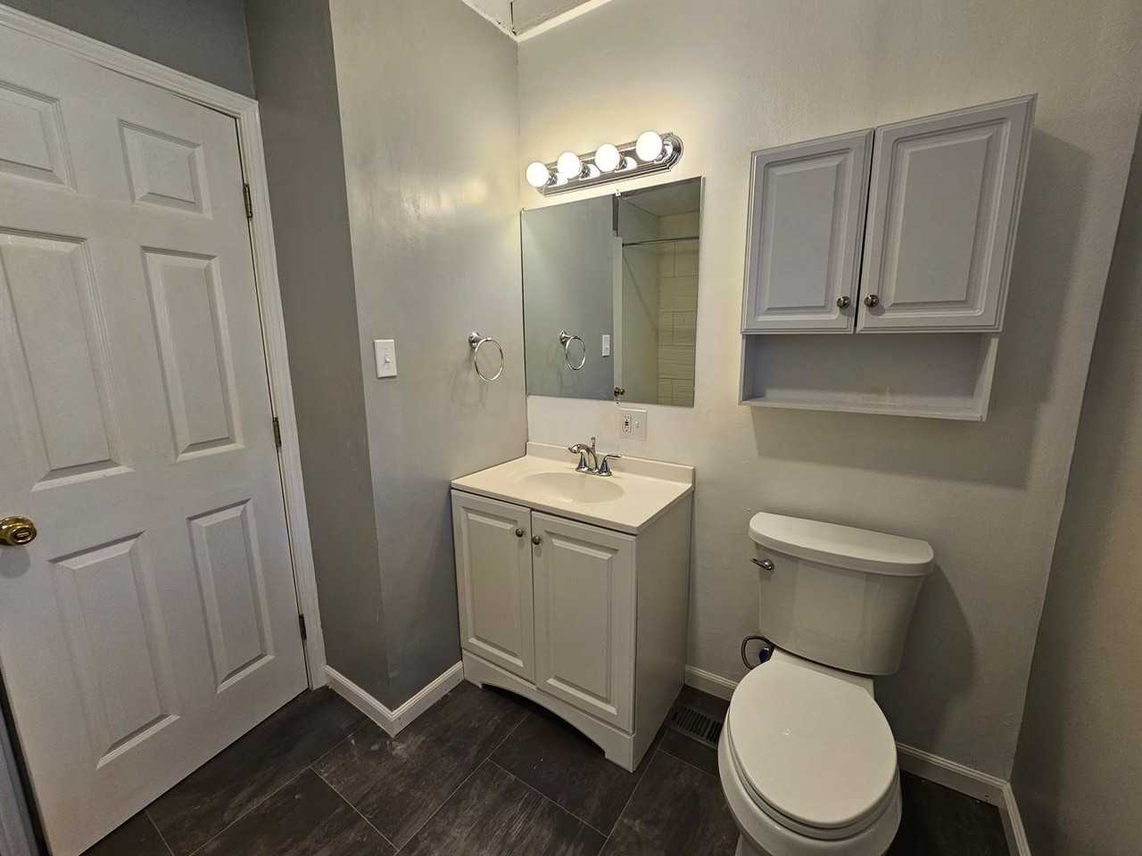 2416 Browning St - Photo 5 of 19