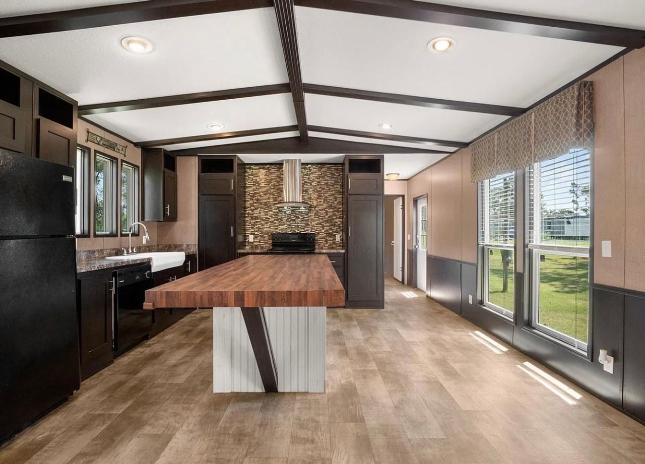 2846 Smyrna Rd - Photo 2 of 5