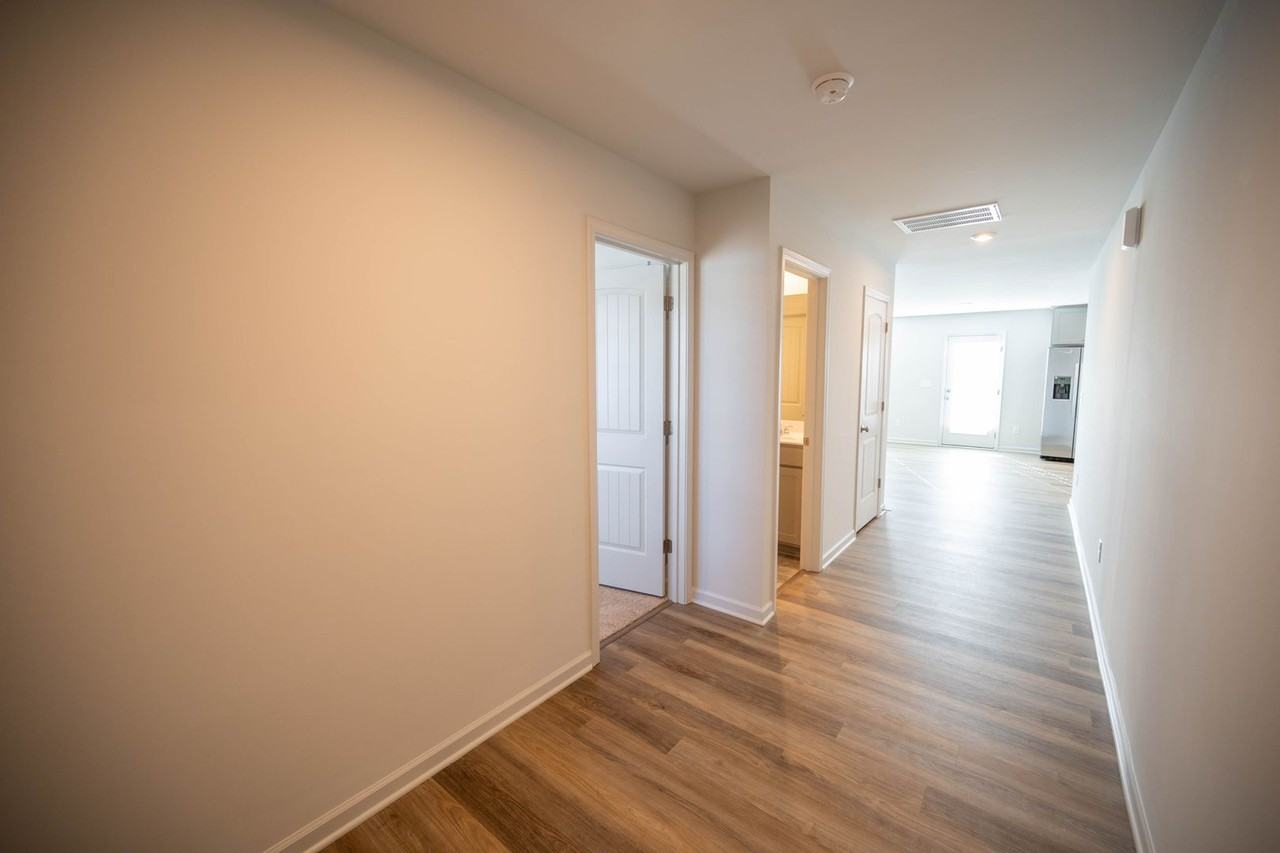 321 Suhani Ln - Photo 3 of 23