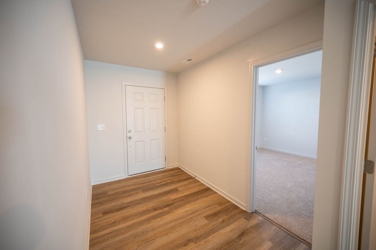 321 Suhani Ln - Photo 5 of 23