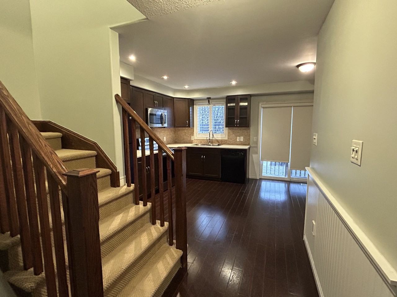 25 Viking Unit 44 - Photo 3 of 26